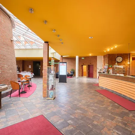 酒店 Muehlenhotel Halle-leipzig 4*