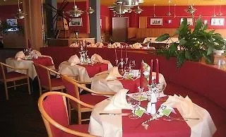 酒店 Muehlenhotel Halle-leipzig 4*
